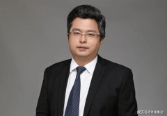 104分视频对应文章）华为员工曲球点评华为高管